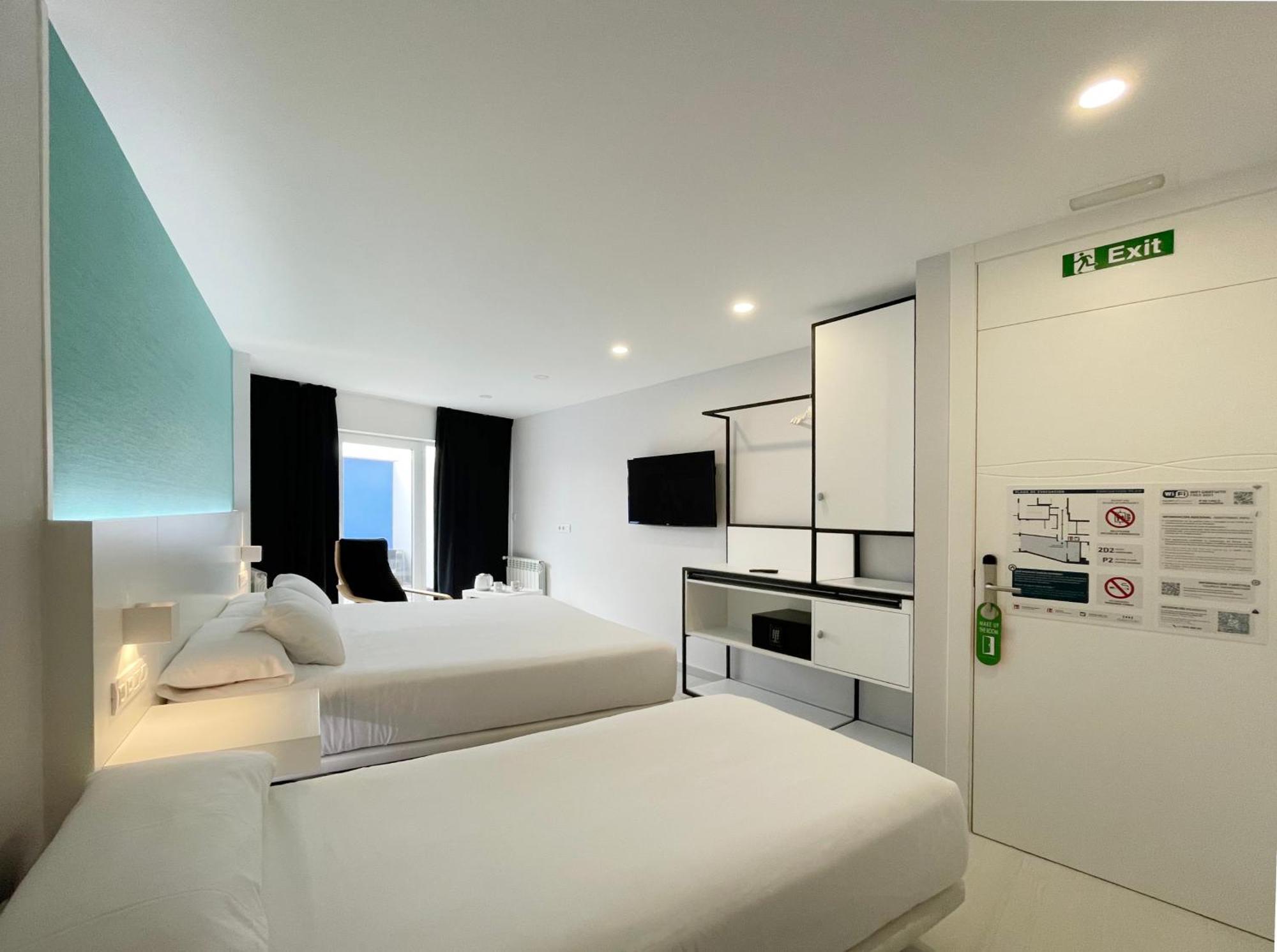 Four Rooms Muxia Exterior foto